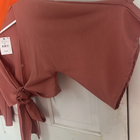 cotton on wrap top - Picture 4 of 6